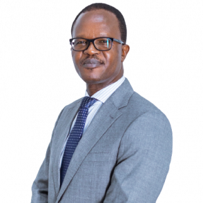 PAUL MAKANZA photo